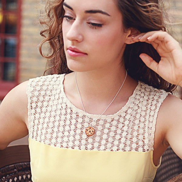 Scented Chocolate Chip Cookie Necklace - Tiny Hands
 - 2