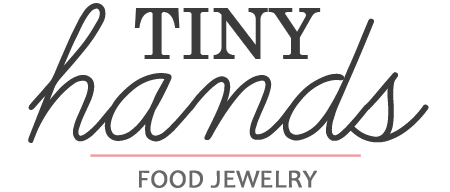 Tiny Hands logo