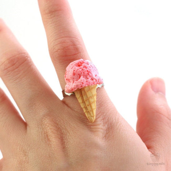 Scented Strawberry Ice-Cream Ring - Tiny Hands
 - 5