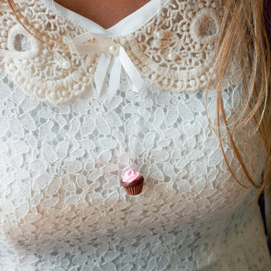 Scented Strawberry Chocolate Cupcake Necklace - Tiny Hands
 - 2