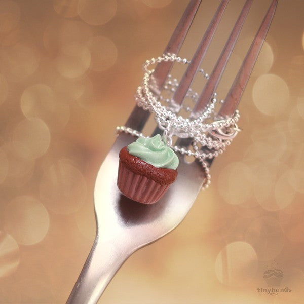 Scented Mint Chocolate Cupcake Necklace - Tiny Hands
 - 5