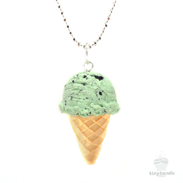 Scented Mint Chocolate Chip Ice-Cream Necklace - Tiny Hands
 - 1