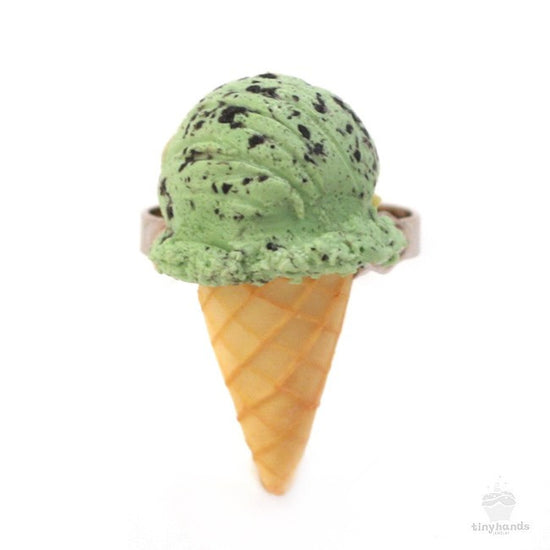 Load image into Gallery viewer, Scented Mint Chocolate Ice-Cream Ring - Tiny Hands
 - 6
