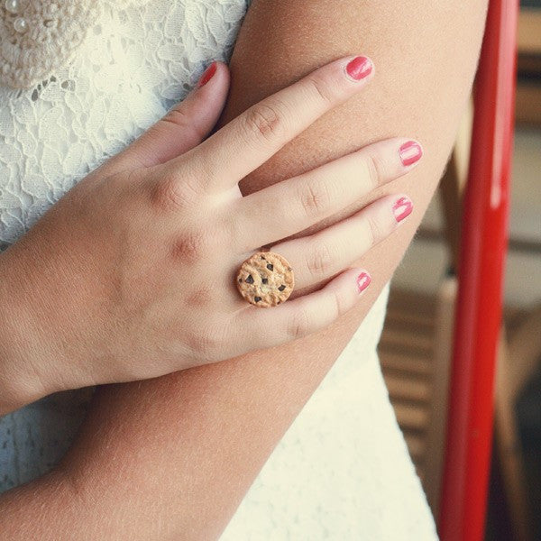 Load image into Gallery viewer, Scented Chocolate Chip Cookie Ring - Tiny Hands
 - 3
