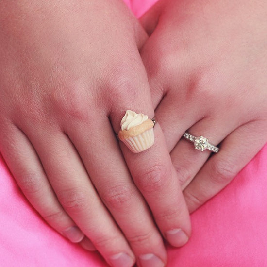 Load image into Gallery viewer, Scented Vanilla Cupcake Ring - Tiny Hands
 - 2
