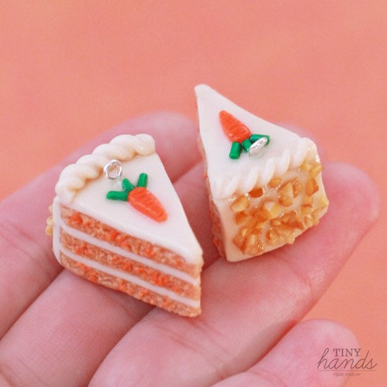 Scented Carrot Cake Necklace - Tiny Hands
 - 3
