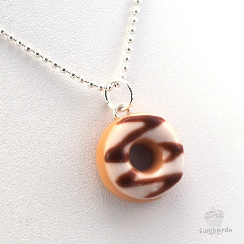 Scented Sugar Chocolate Donut Necklace - Tiny Hands
 - 3