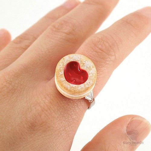 Scented Shortcake Heart Cookie Ring - Tiny Hands
 - 4