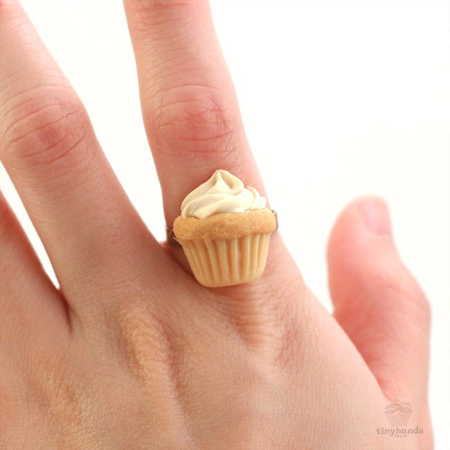 Scented Vanilla Cupcake Ring - Tiny Hands
 - 5