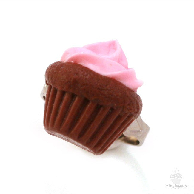 Scented Strawberry Chocolate Cupcake Ring - Tiny Hands
 - 3