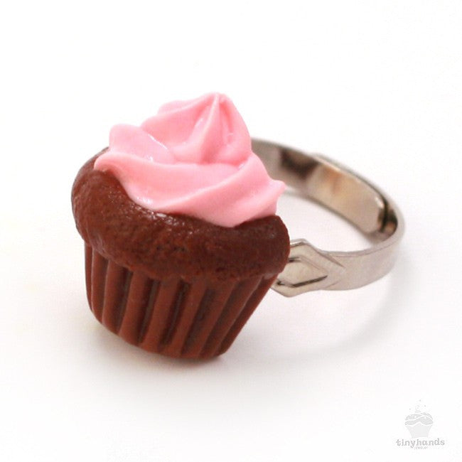 Scented Strawberry Chocolate Cupcake Ring - Tiny Hands
 - 4