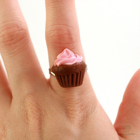 Scented Strawberry Chocolate Cupcake Ring - Tiny Hands
 - 5